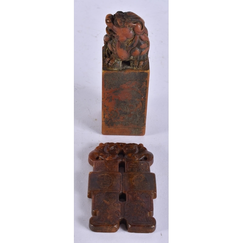 2243 - A CHINESE STONE SEAL and another. 534 grams. Largest 12.75 cm high. (2)