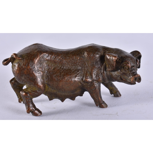2253 - A JAPANESE BRONZE PIG. 203 grams. 7.5 cm x 3.5 cm.