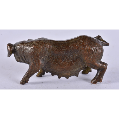 2253 - A JAPANESE BRONZE PIG. 203 grams. 7.5 cm x 3.5 cm.