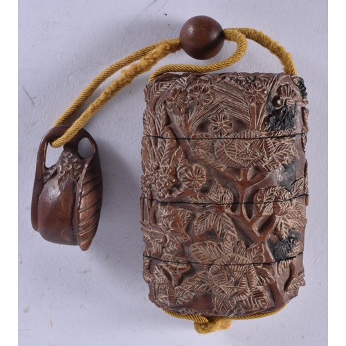 2332 - A JAPANESE WOOD INRO.67 grams. 8 cm x 5.5 cm.