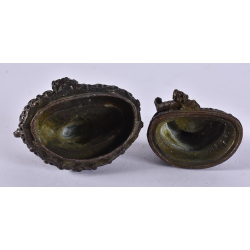 2335 - TWO BRONZE BUDDHAS. 160 grams. 5.75 cm x 5.5 cm. (2)