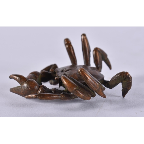 2414 - A JAPANESE BRONZE CRAB. 61 grams. 5.75 cm x 5 cm.