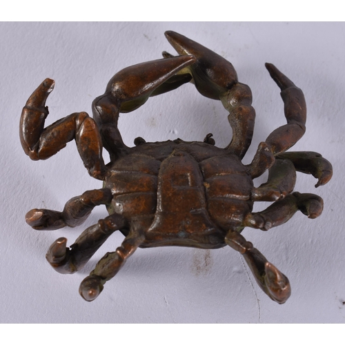 2414 - A JAPANESE BRONZE CRAB. 61 grams. 5.75 cm x 5 cm.