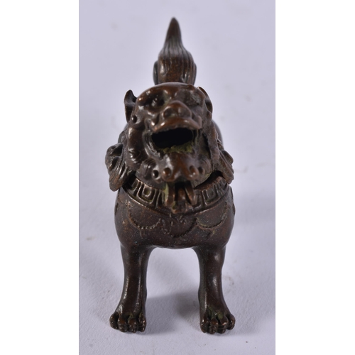 2416 - A JAPANESE BRONZE BEAST CENSER. 122 grams. 5.25 cm x 7 cm.