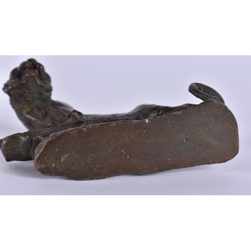 2418 - A JAPANESE BRONZE TIGER. 288 grams. 9 cm x 7 cm.