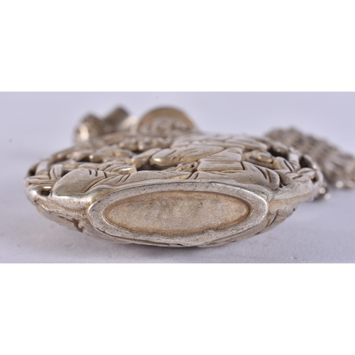 2430 - A CHINESE SNUFF BOTTLE. 68 grams. 8.25 cm high.