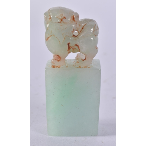 2445 - A CHINESE JADE SEAL. 69 grams. 6.25 cm x 2.5 cm.