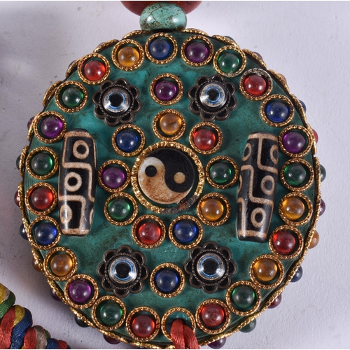 2447 - A TIBETAN NECKLACE. 232 grams. 32 cm long.