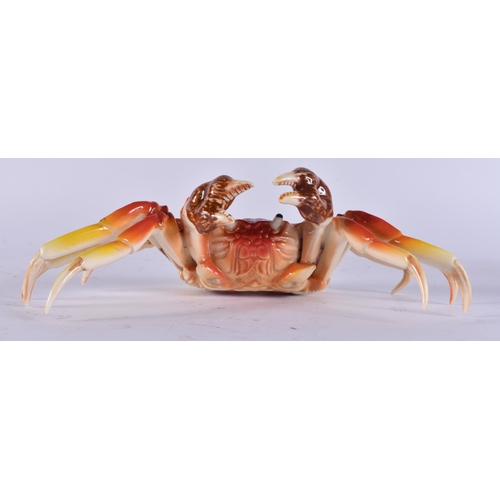 2508 - A CHINESE PORCELAIN CRAB. 17 cm wide.