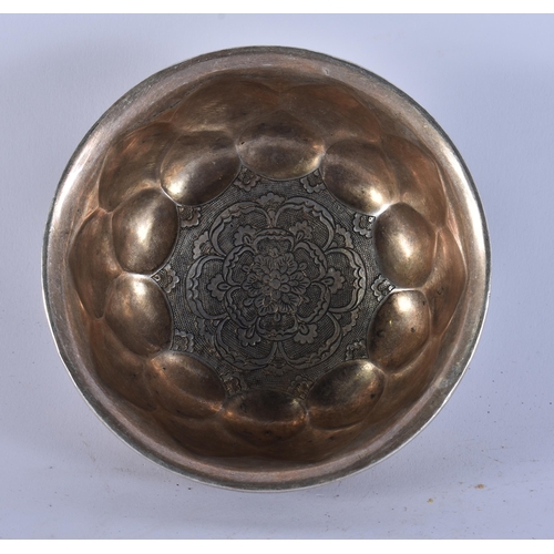 2532 - A CHINESE SILVERED BRONZE BOWL. 405 grams. 7.25 cm wide.