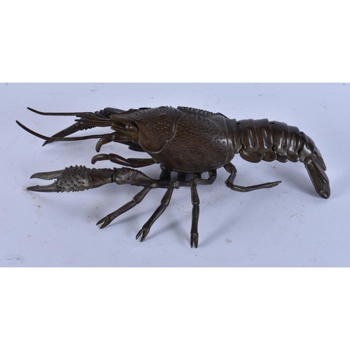 2534 - A JAPANESE BRONZE ARTICULATED CRAYFISH. 798 grams. 26 cm x 14 cm.