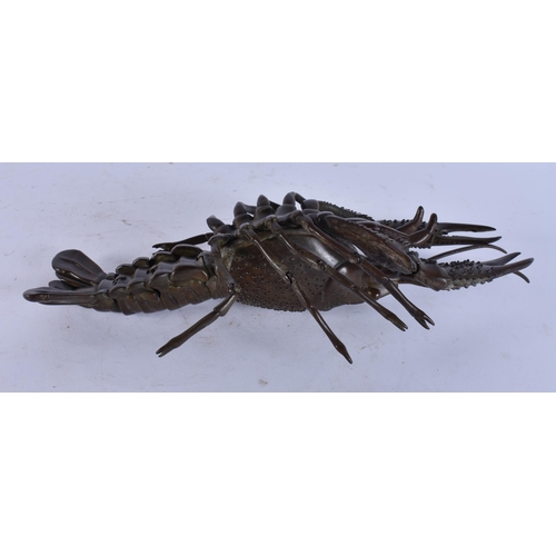 2534 - A JAPANESE BRONZE ARTICULATED CRAYFISH. 798 grams. 26 cm x 14 cm.