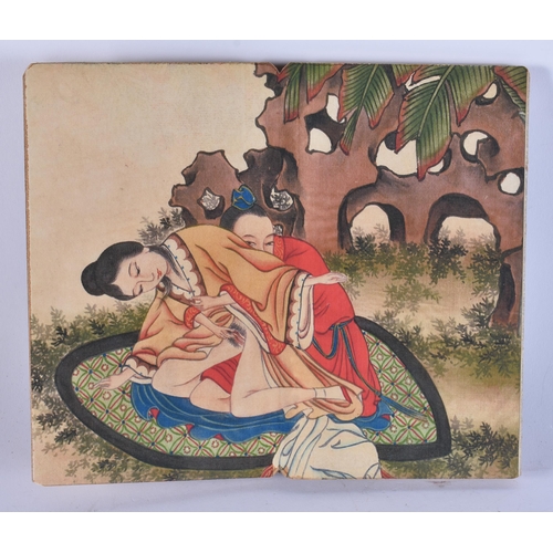 2536 - A CHINESE EROTIC FOLDING BOOKLET. 18 cm x 12 cm closed.
