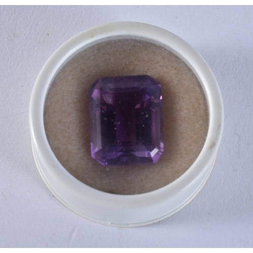 2580 - AN AMETHYST STONE. 6 grams. 2 cm x 1.5 cm.