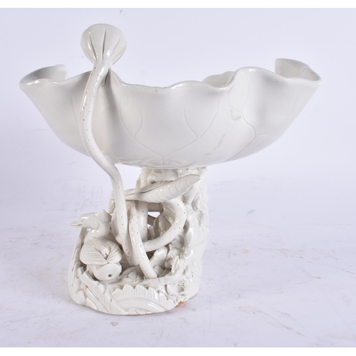 2695 - AN EARLY 20TH CENTURY CHINESE BLANC DE CHINE PORCELAIN BOWL. 21 cm x 16 cm.