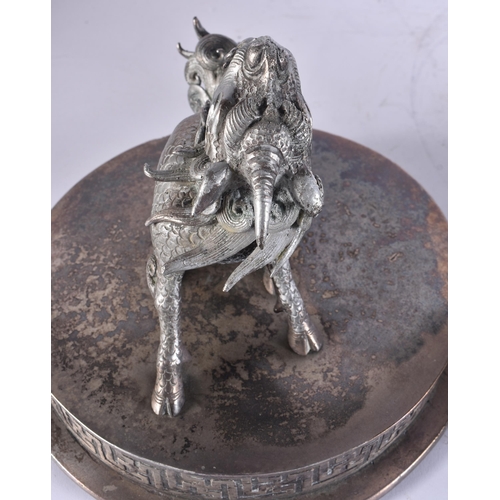 2697 - A LARGE EARLY 20TH CENTURY JAPANESE MEIJI PERIOD SILVERED BRONZE SAMOVAR. 68 cm x 24 cm.