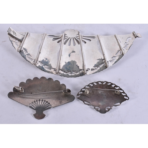 2708 - ASSORTED THAI SILVER NIELLO JEWELLERY. 87 grams. (3)