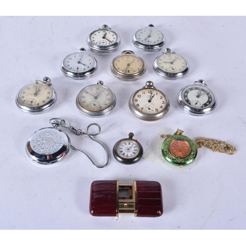 3181 - A collection of pocket watches (13)