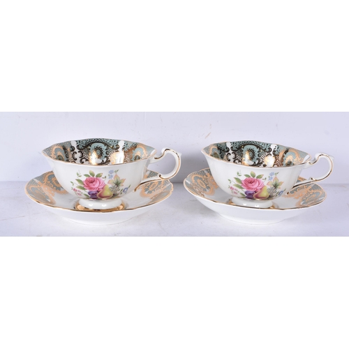 3202 - A collection of Paragon tea cups and saucers 6.5 x 13.5cm (6)