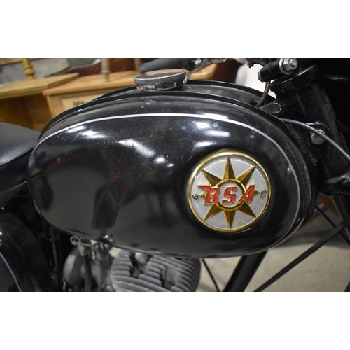 3384 - A vintage BSA Bantam 175CC motorcycle.