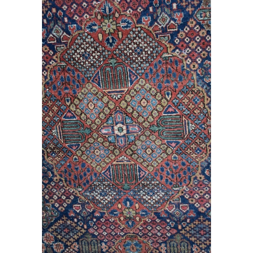 3415 - A Persian Kashan rug 206 x 130cm