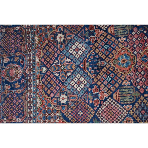3415 - A Persian Kashan rug 206 x 130cm