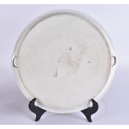 109 - AN EARLY 20TH CENTURY VIENNA PORCELAIN DISH/TRAY decorated with classical scenes after Kauffman. 32 ... 