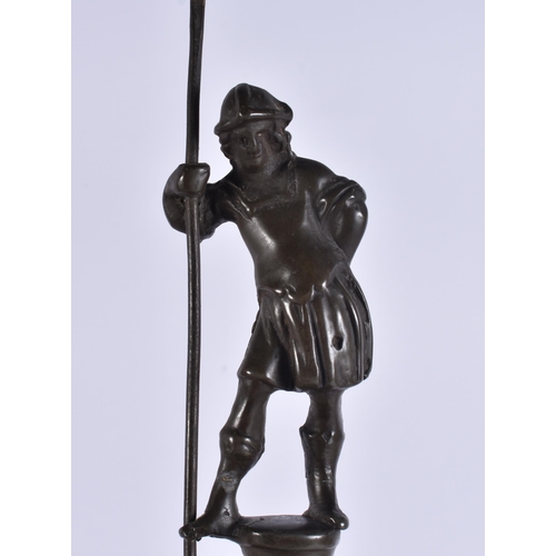 149 - AN UNUSUAL EARLY 18TH CENTURY EUROPEAN PEWTER GUILD VASE AND COVER C1711. 47 cm high.