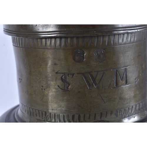 149 - AN UNUSUAL EARLY 18TH CENTURY EUROPEAN PEWTER GUILD VASE AND COVER C1711. 47 cm high.