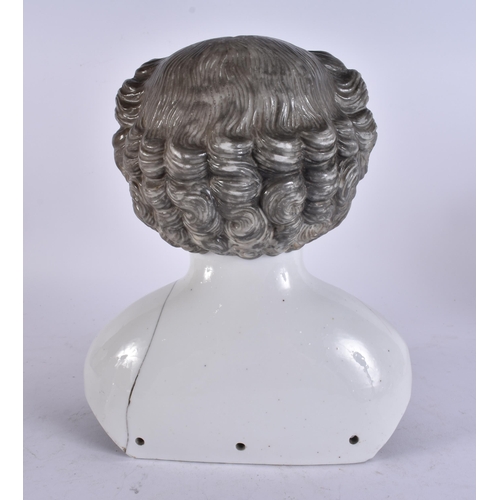 92 - A VERY UNUSUAL 19TH CENTURY ENGLISH PORCELAIN SHOULDER BUST. 25 cm x 15 cm.
