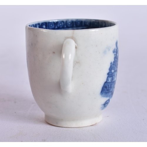 97 - A RARE 18TH CENTURY MINIATURE CAUGHLEY BLUE AND WHITE PORCELAIN CUP. 3.25 cm x 3.25 cm.
