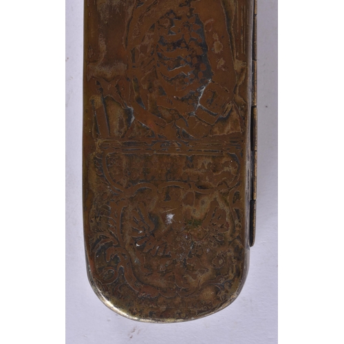 122 - AN 18TH CENTURY EUROPEAN BRASS TOBACCO BOX. 16 cm x 5 cm.