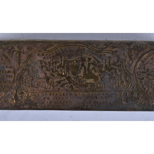 122 - AN 18TH CENTURY EUROPEAN BRASS TOBACCO BOX. 16 cm x 5 cm.