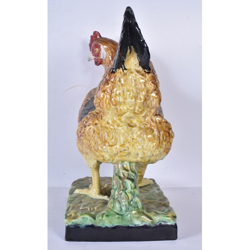 3064 - A large Portuguese Majolica Chicken 36 x 25cm