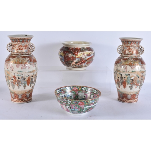 609 - ASSORTED JAPANESE SATSUMA together with a famille rose bowl. Largest 25 cm high. (4)