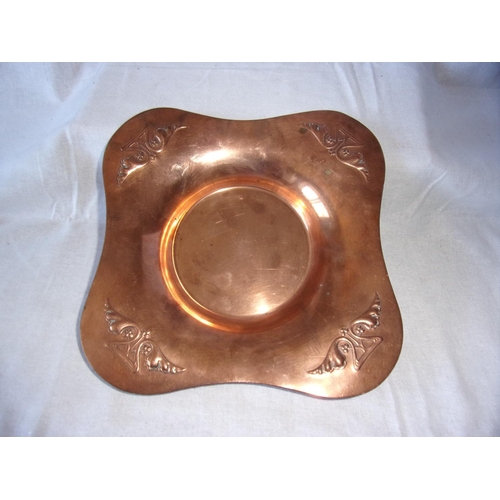 118 - Art Nouveau copper dish by Evens & Mathews