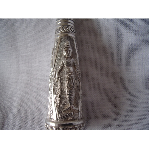 156 - Indian silver handle 25g