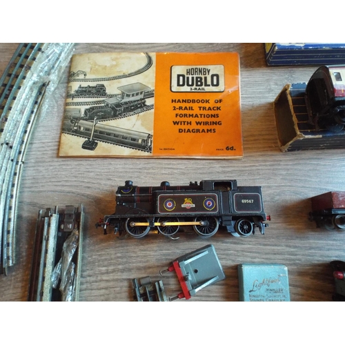 173 - Hornby Dublo train set