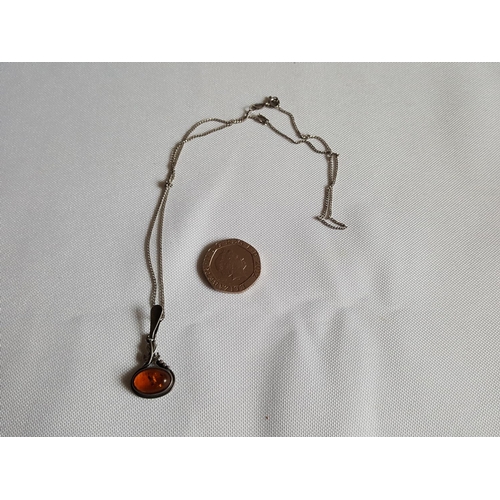 121 - HM silver amber pendent & chain