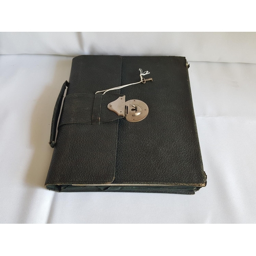 177 - lockable leather writting folder