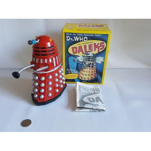 105 - Dr Who Darlek boxed