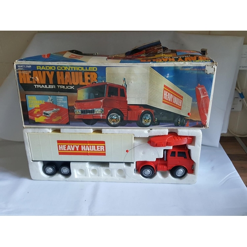 107 - vintage Vanity Fair radio controlled Heavy Hauler working order