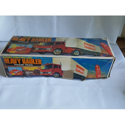 107 - vintage Vanity Fair radio controlled Heavy Hauler working order
