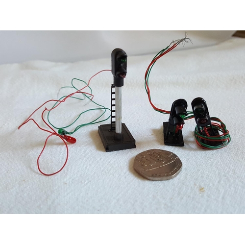 120 - 3 trackside metal signals