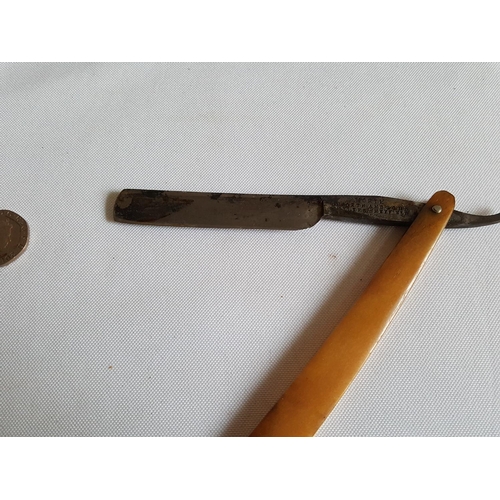 149 - Worth & Son razor