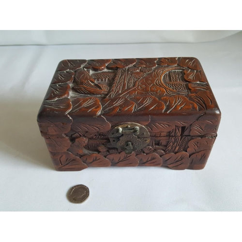 321 - vintage camphorwood carved box