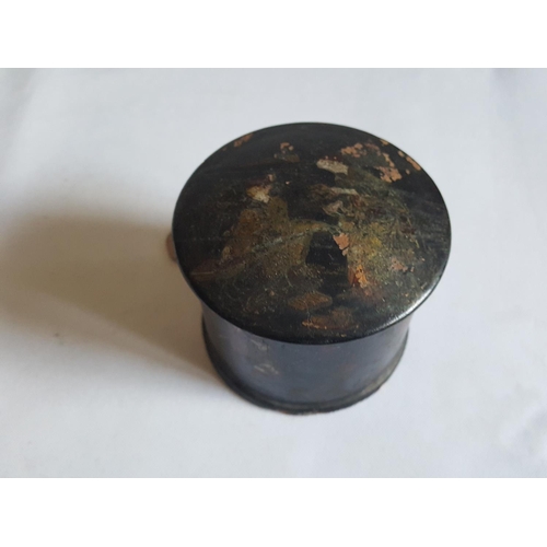 325 - Japanese papier mache pot