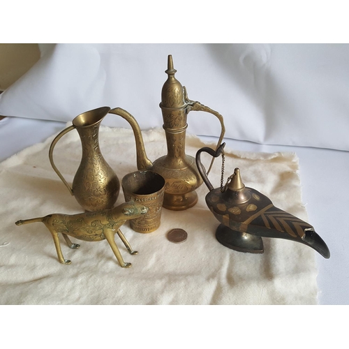 327 - quantity of Asian brass