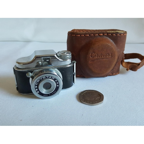 78 - miniature camera & case