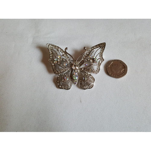 58 - butterfly brooch